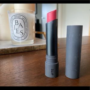 Bite Beauty Glossy  Moisturizing Lipstick